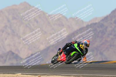 media/Oct-30-2022-CVMA (Sun) [[fb421c3cec]]/Race 11 Amateur Supersport Open/